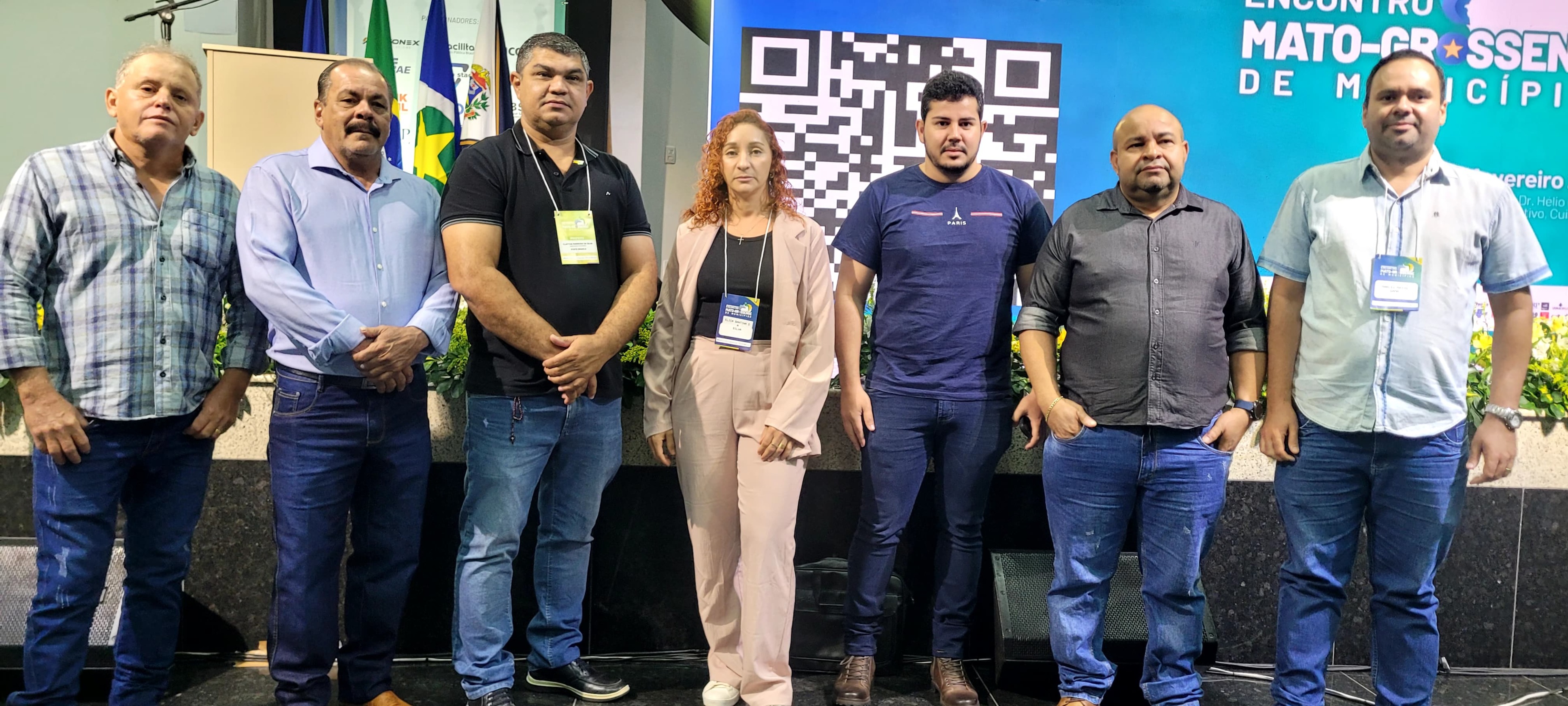 Todos os vereadores e vereadora no evento.jpeg